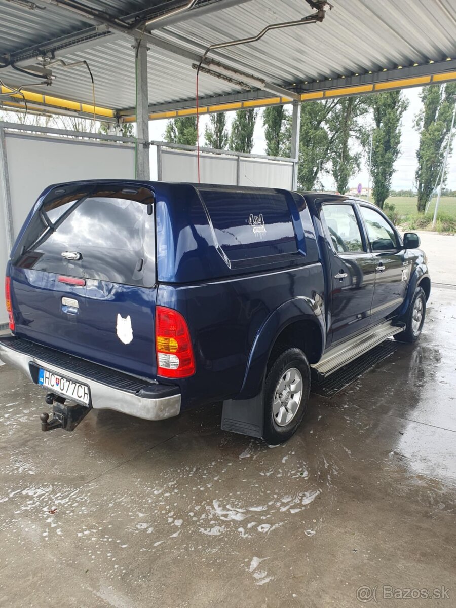 Predám Toyotu Hilux - 4