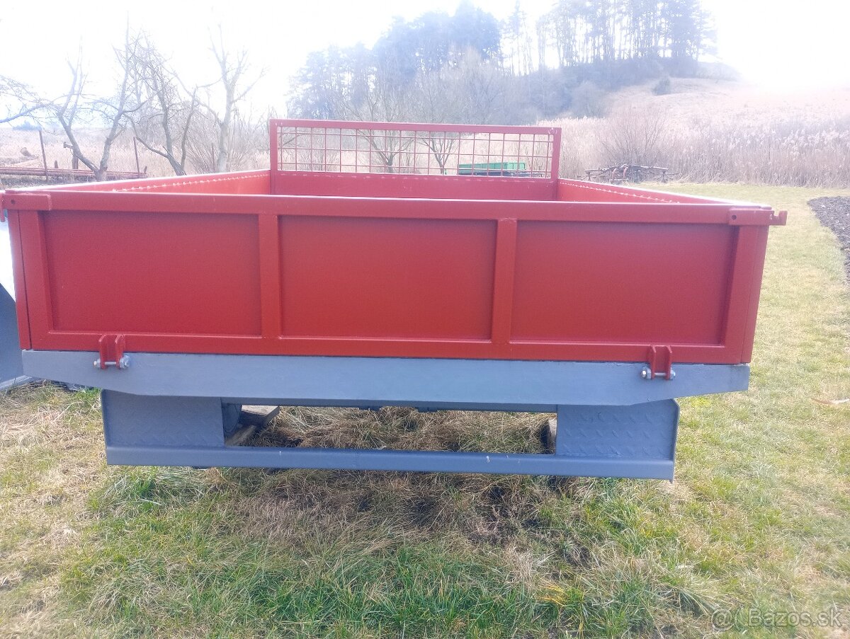 Vyklapacia vlečka - 4