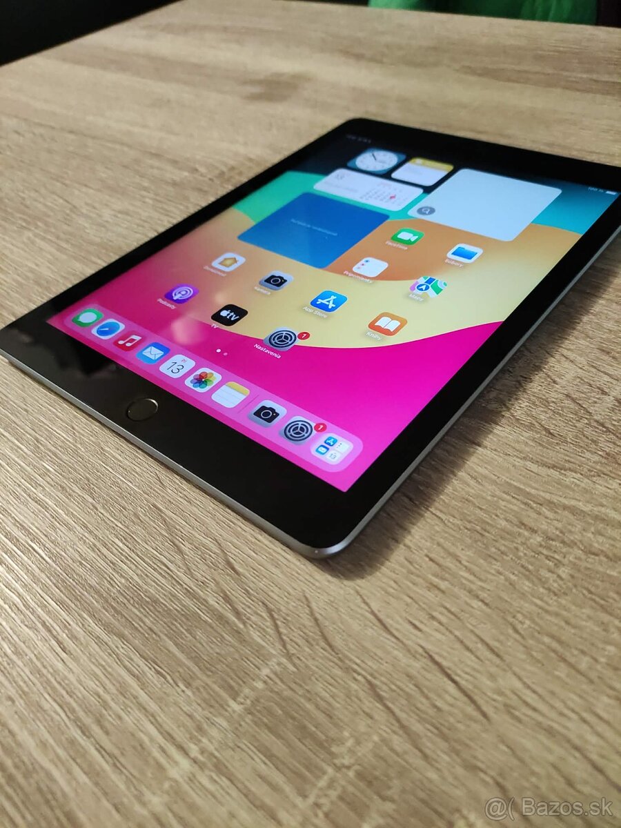 9.7" tablet iPad 6.generacie 2018 Space Gray - 4