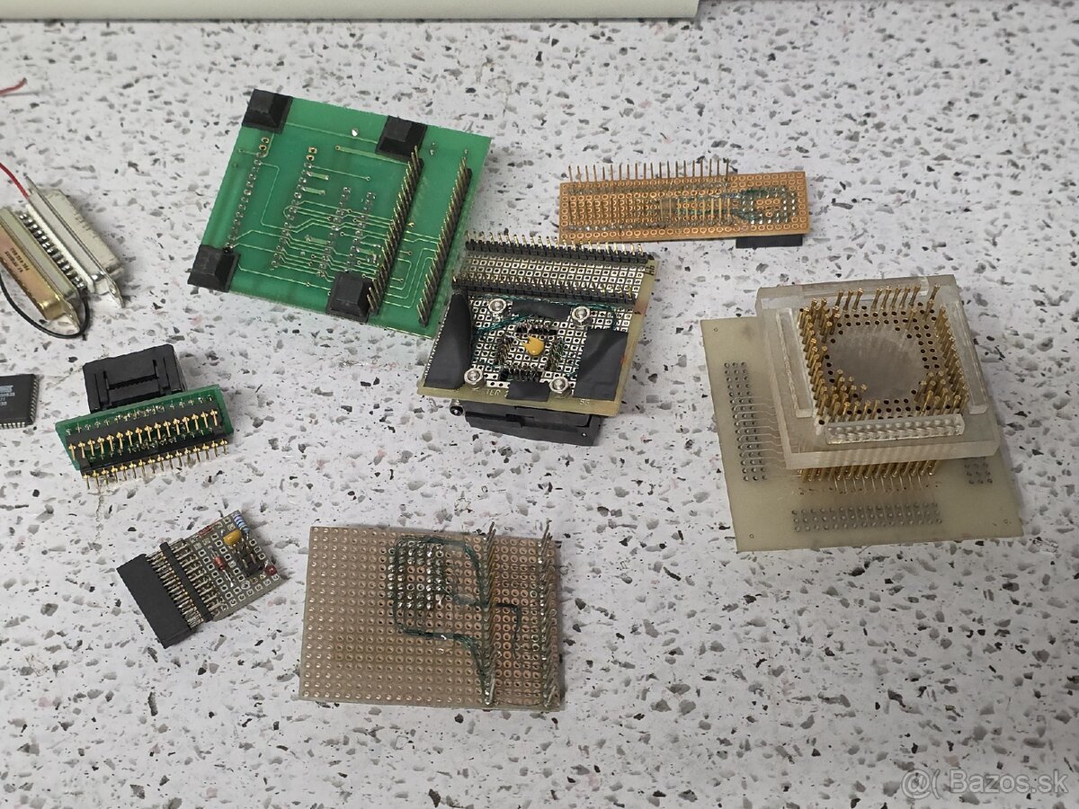 Advantech LabTool-48 》Inteligentný univerzálny programátor - 4