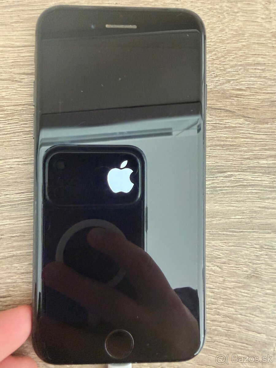 IPhone 8 1.majitel - 4