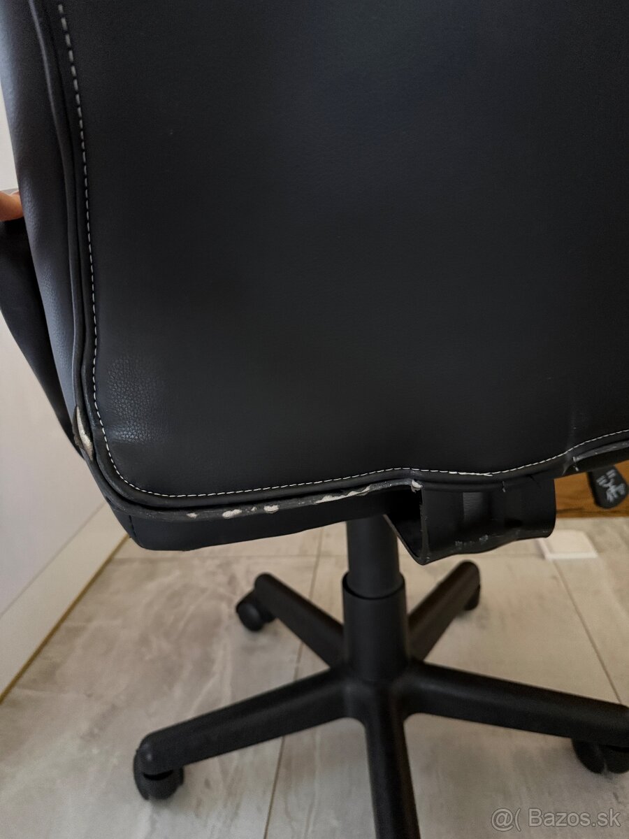 Darujem Detske stoličky - 4