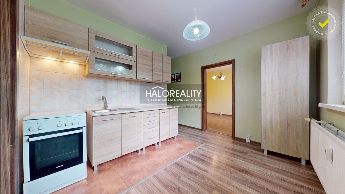 HALO reality - Predaj, trojizbový byt Rožňava, J. A. Komensk - 4