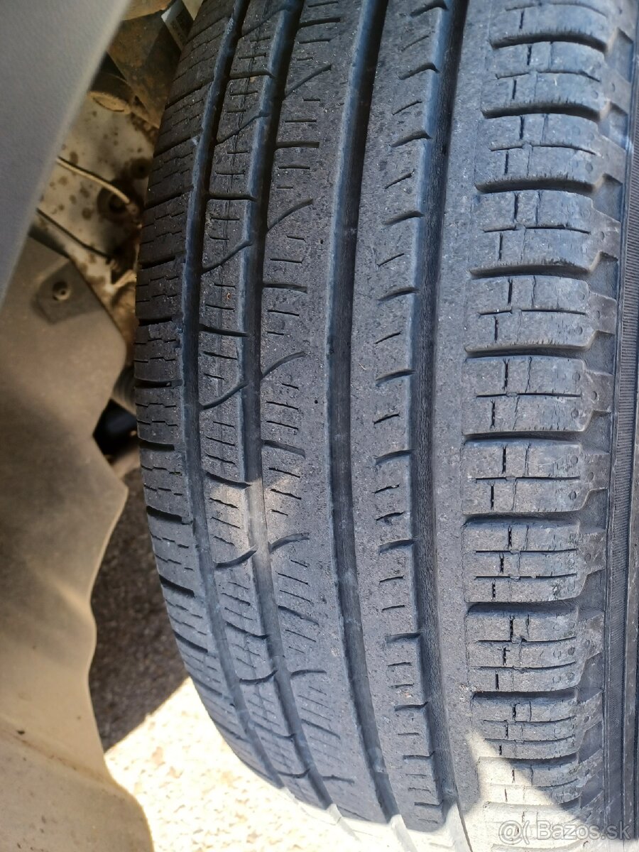 215/65 R 17 komplet celoročne - 4