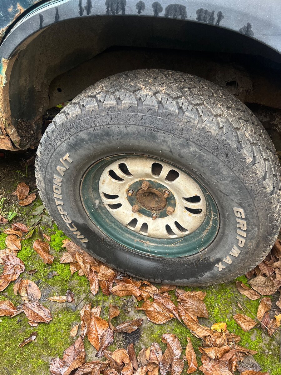 Kolesa R16 255/70 - 4