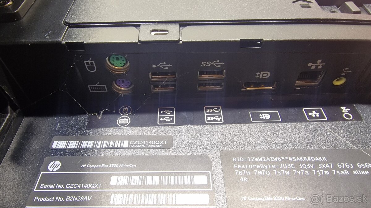 Predam HP compaq elite 8300 s monitorom - 4