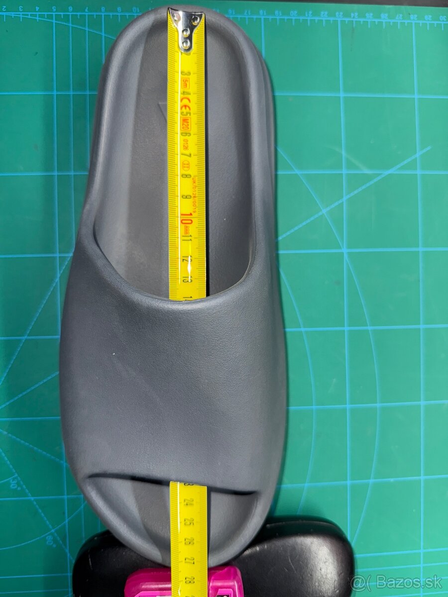 ADIDAS YEEZY SLIDE 47 - 4