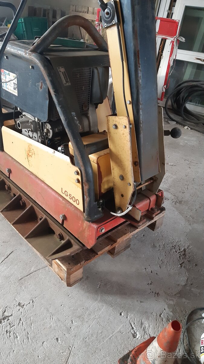 vibračná doska Dynapac LG 500 - 4