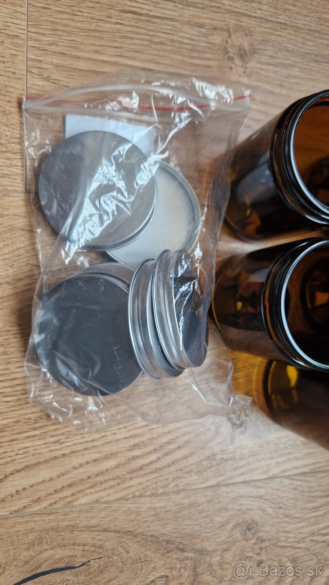 Sklenene hnedé pohare uzatvaracie - 4