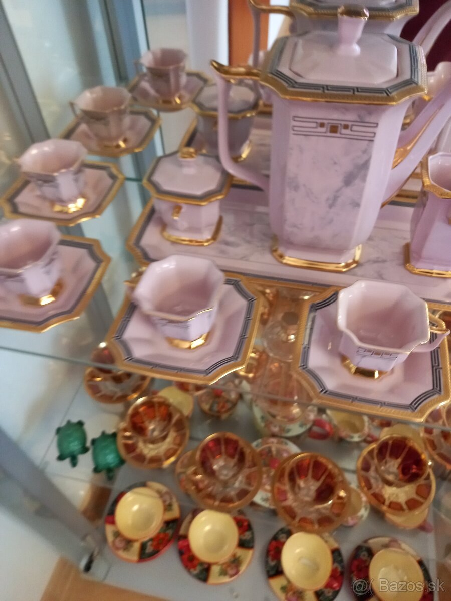 Predám ružový porcelán zn.Chodov - 4