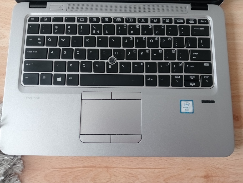 HP elitebook 820 g3/ Intel core i7/ssd /16gb ram /Windows 11 - 4