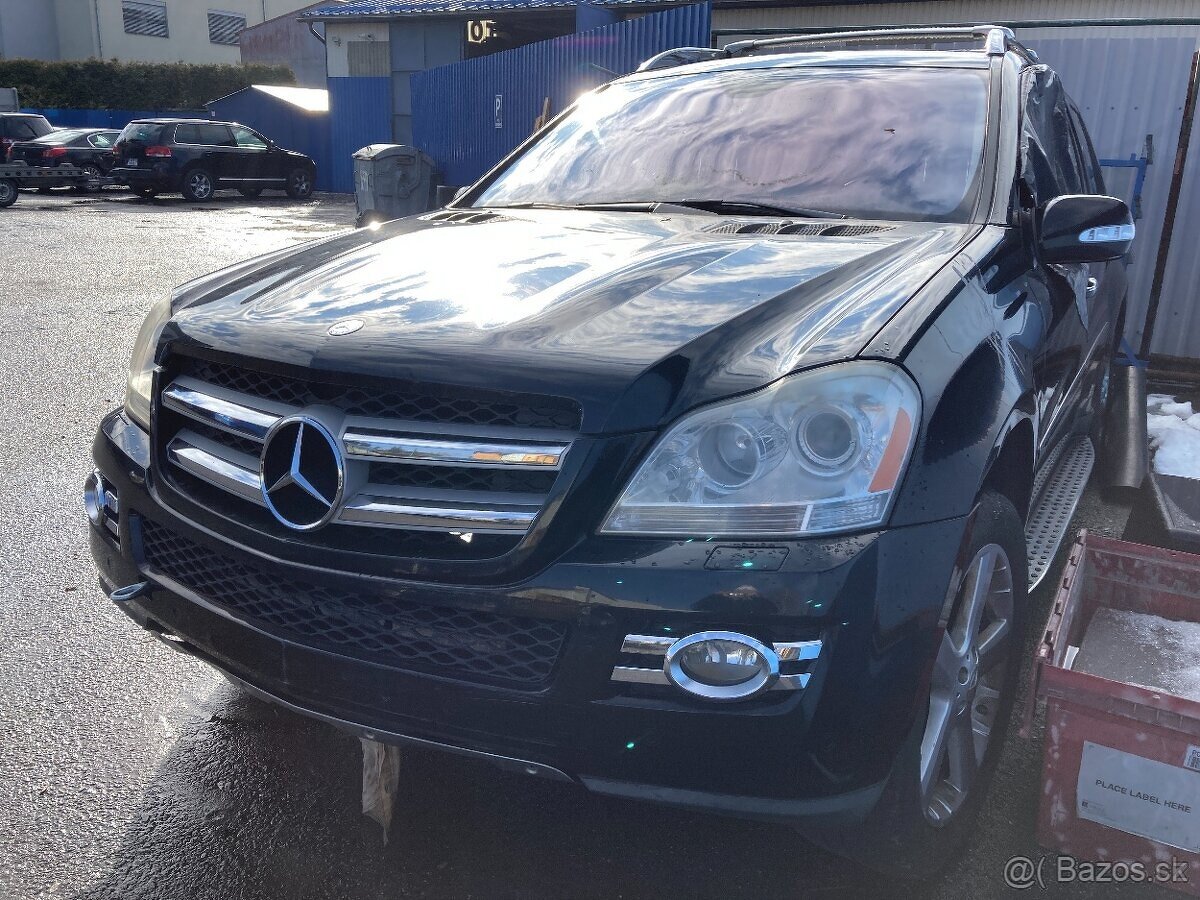 Mercedes Benz GL X164 - 4
