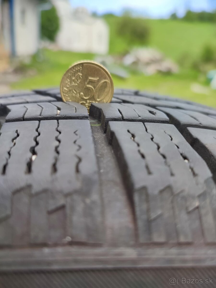 sada zimných pneu 215/65 R17 - 4