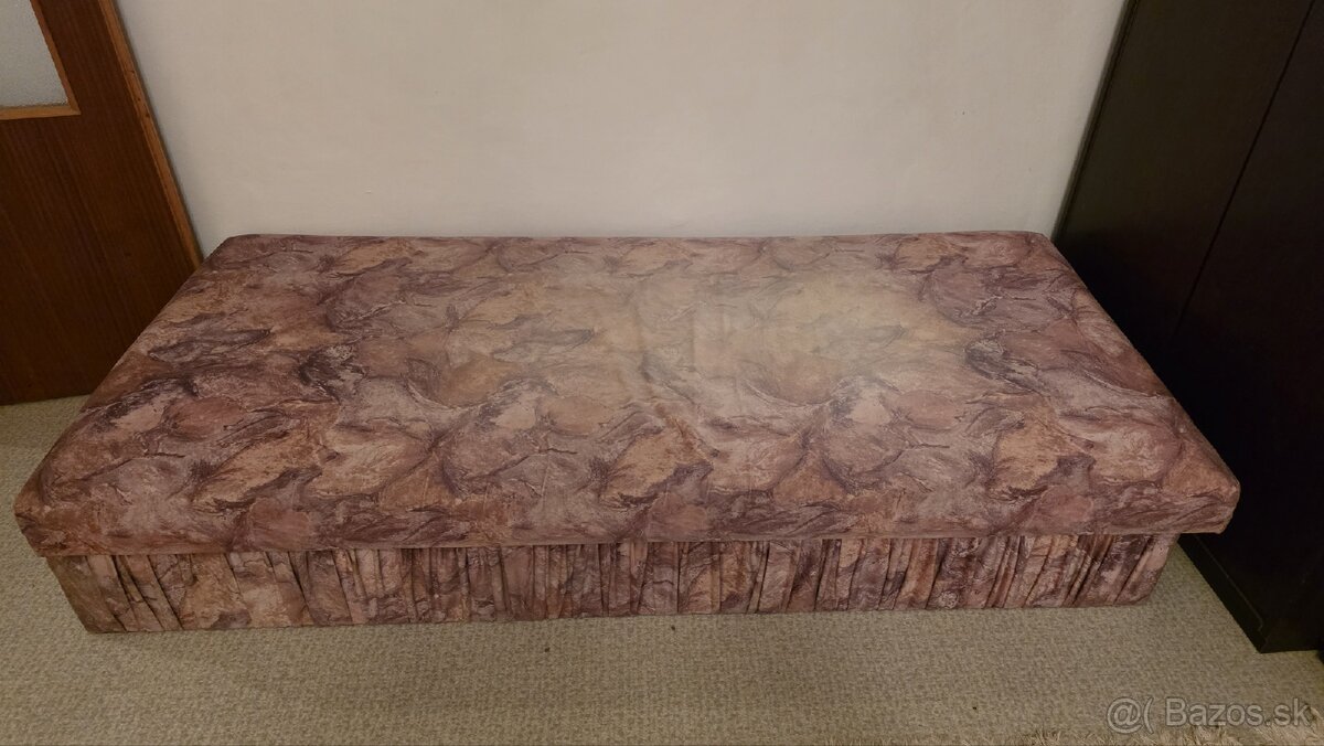 Drevené postele a váľanda- darujem - 4