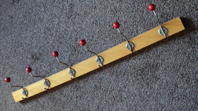 Váha, kandlička, zrkadlo, nádoby, vešiak, nôž,....... - 4