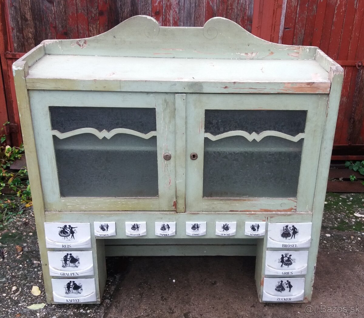 Kredenc porcelanove šufliky - 4