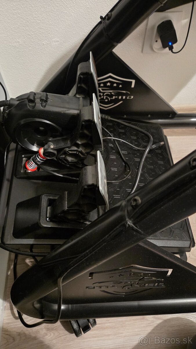 Thrustmaster T-GT II + T3PM pedále + F488 nástavec – - 4