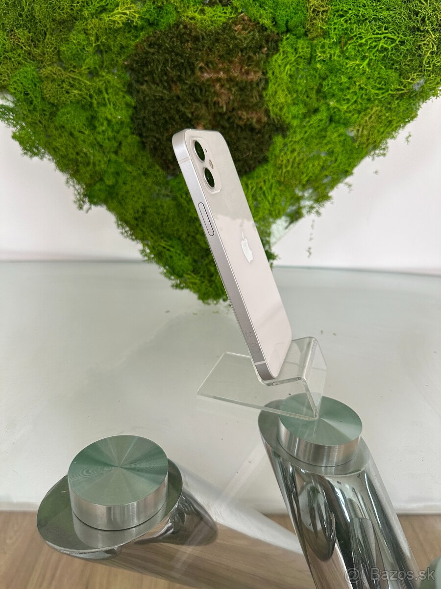 Apple iPhone 12 64GB White - 4