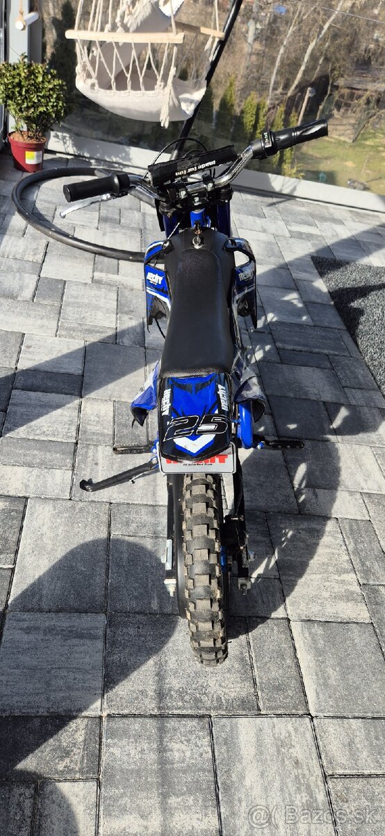 Detská akumulátorová motorka - HECHT 54501 - 4