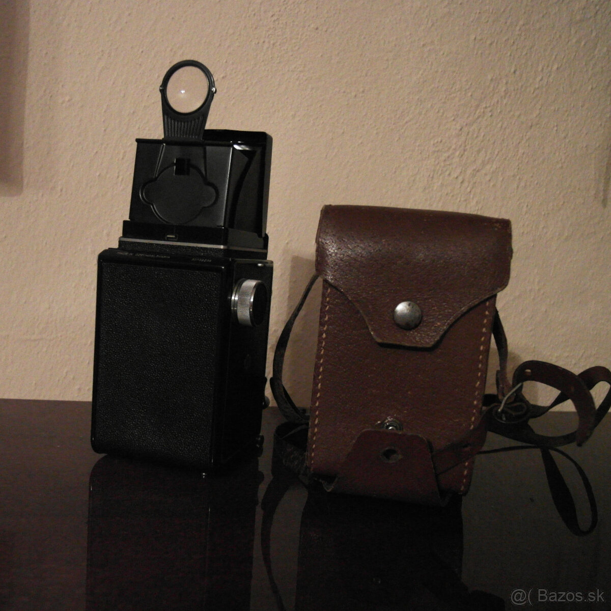 Starý fotoaparát Flexaret IV - 4