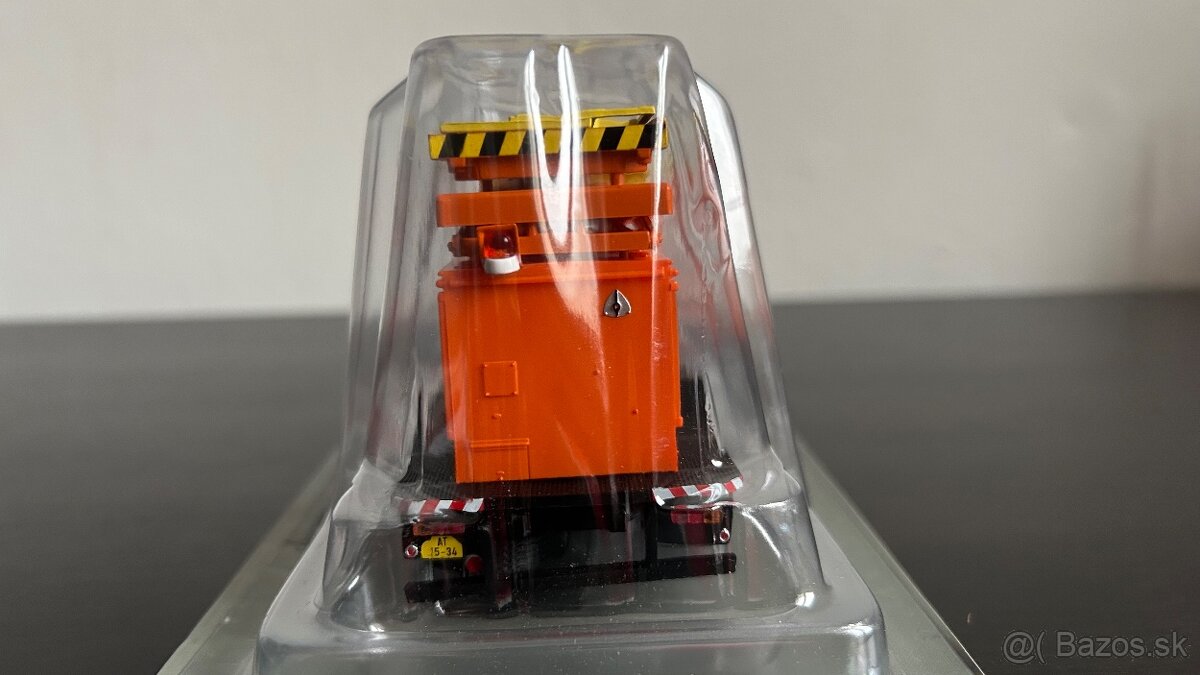 ŠKODA 706 RT SCHÖRLING PLOŠINA 1/43 DeaGostini - 4