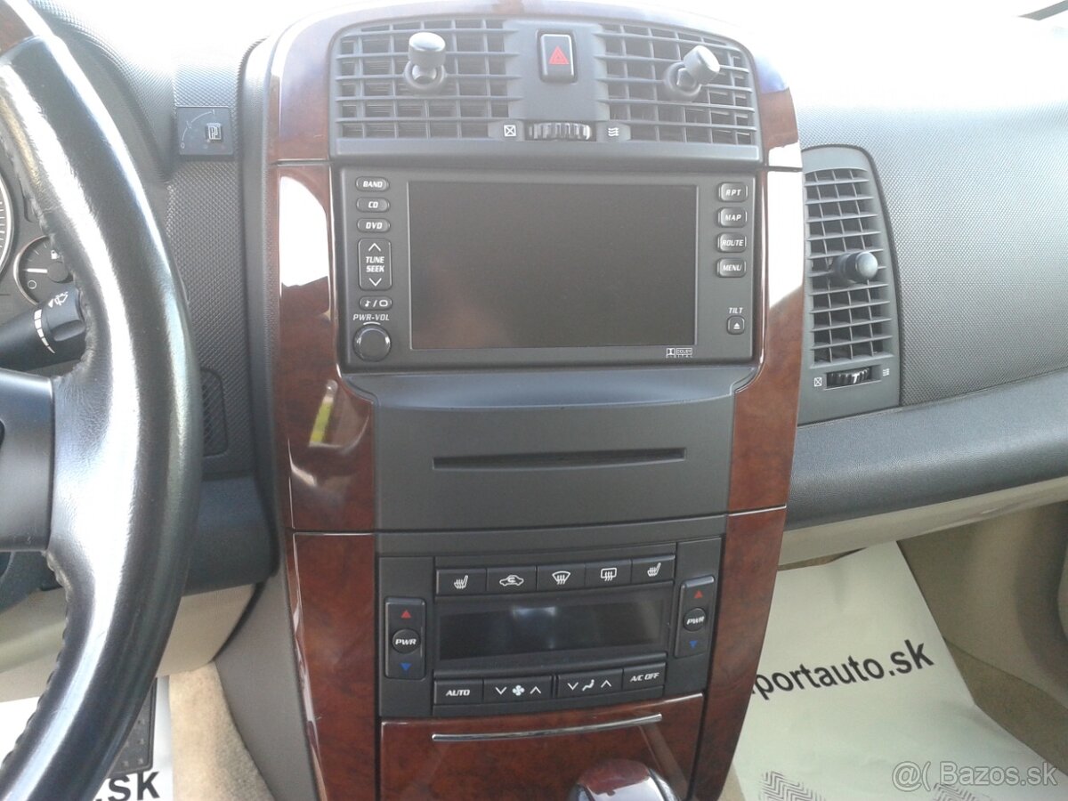 Predám Cadillac srx nordstar luxury r.v.2007 - 4