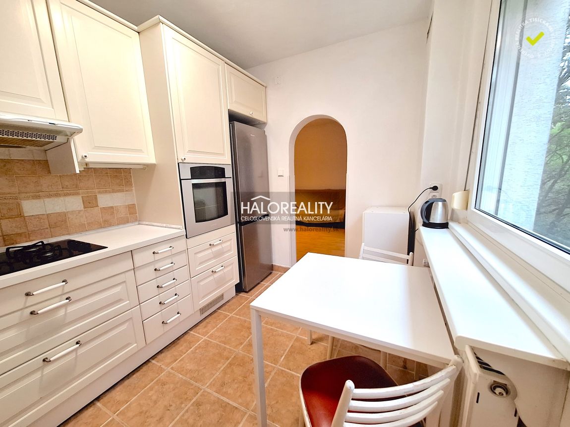 HALO reality - Predaj, dvojizbový byt Bratislava Dúbravka, P - 4