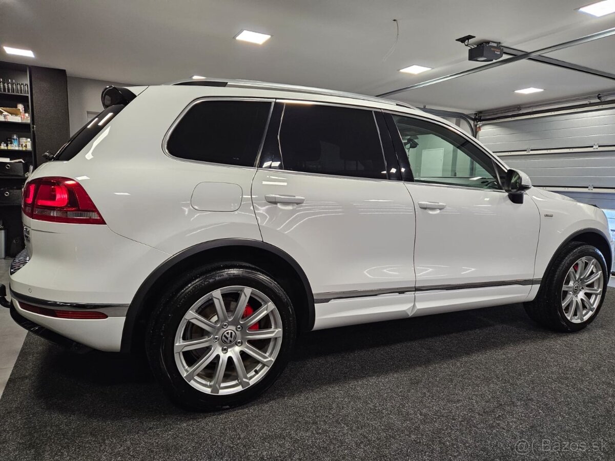 Volkswagen Touareg 3.0 V6 TDI R-line 150kw bez vzduchu - 4