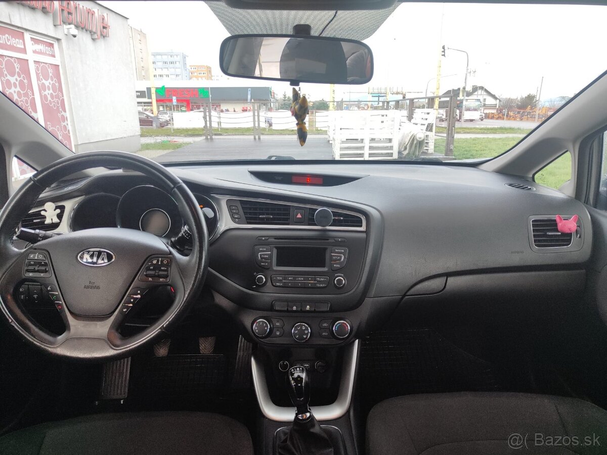 Kia ceed 2015 - 4
