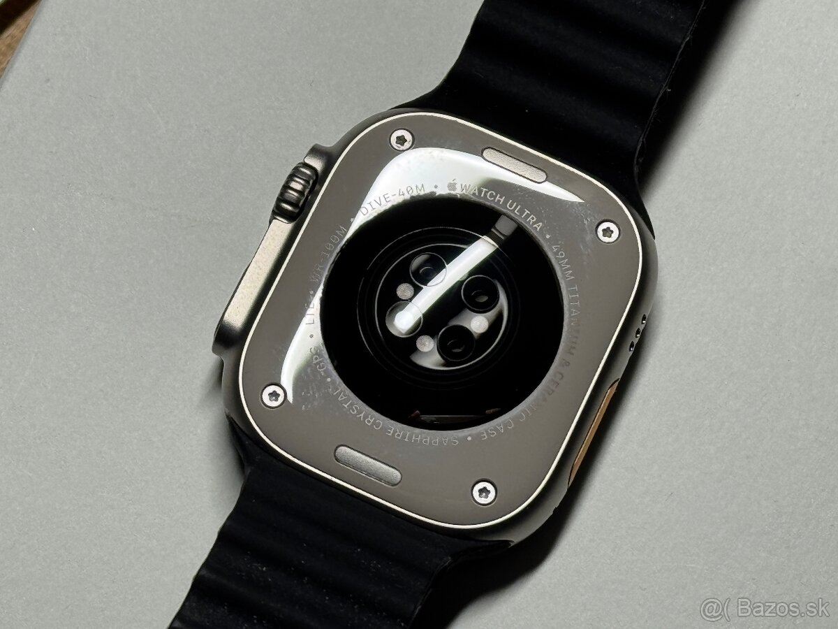 Apple Watch Ultra 49mm Titanium - 4