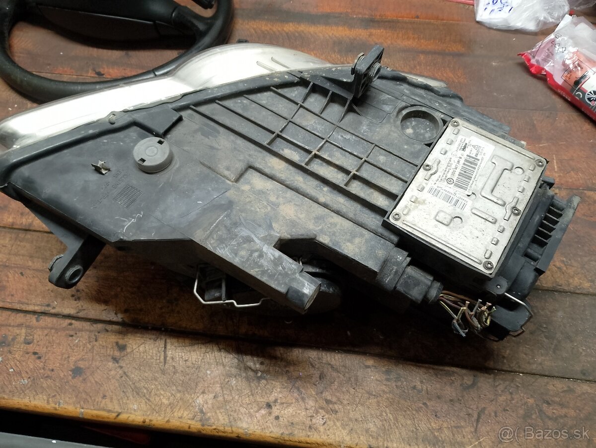 Bixenónovy svetlomet Passat B6 - 4