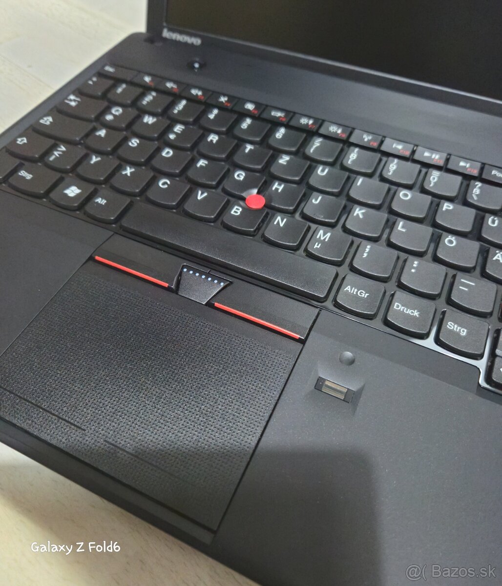 LENOVO E530 - i3/4GB RAM/500 GB HDD Rezervovany - 4
