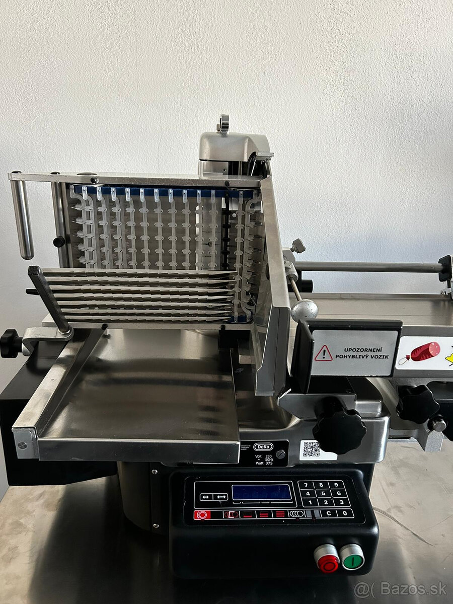 Automatický nárezový stroj DEKO 834 EPB - 4