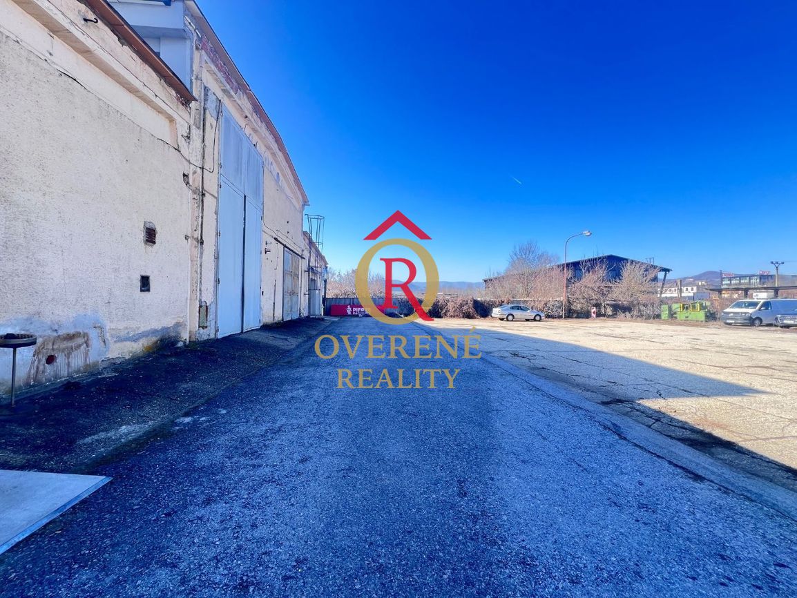 Na prenájom spevnenej plochy 900 m² - Banská Bystrica/časť - 4