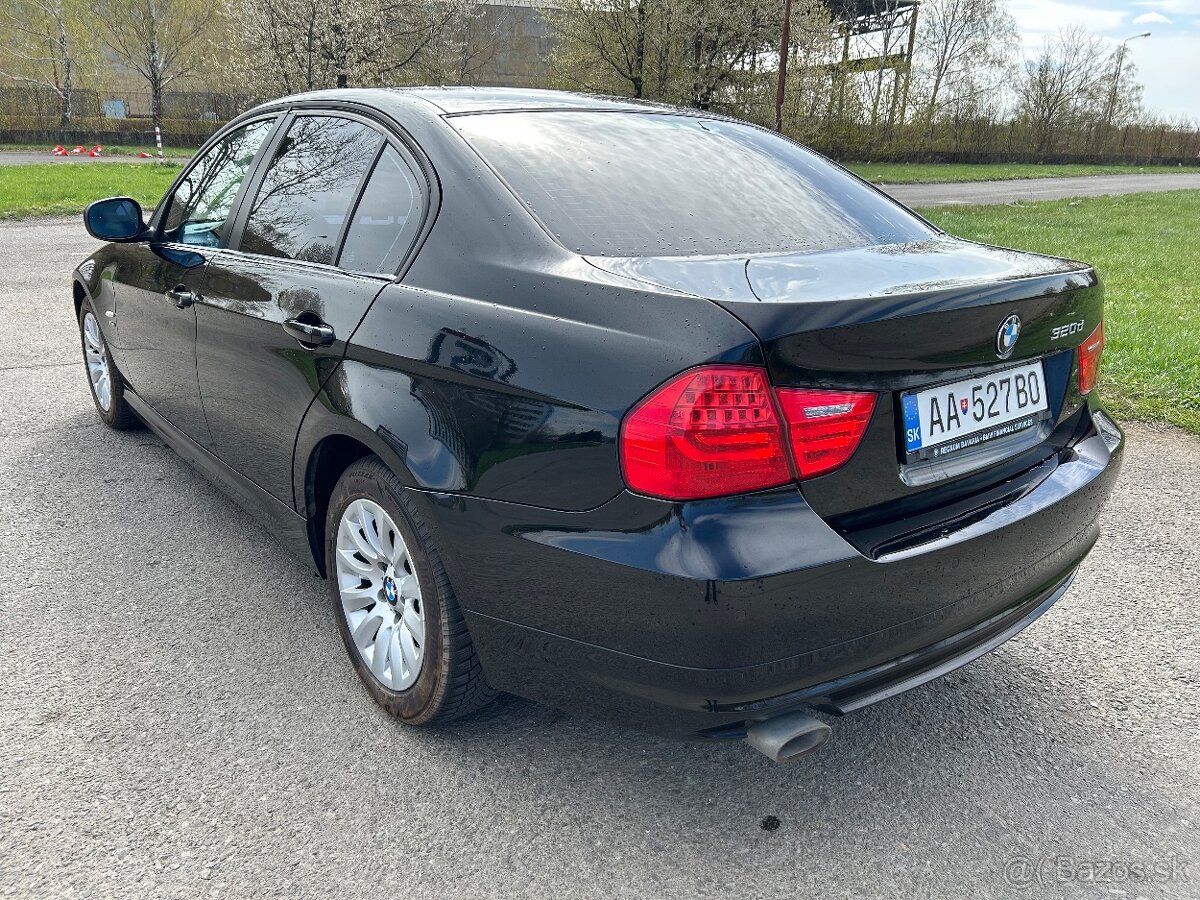 Predám BMW E90 LCI 320d xDrive 130kW facelift - 4