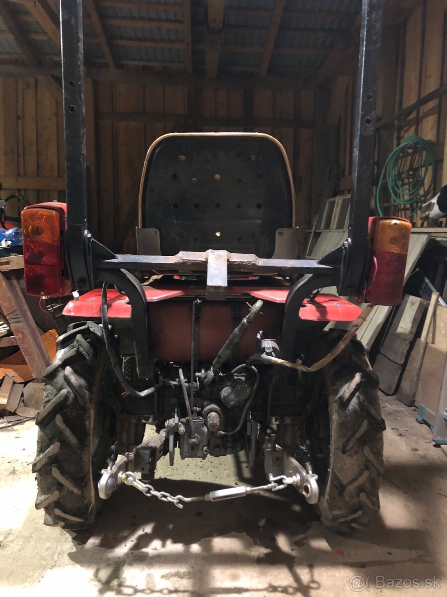 Malotraktor KMZ T - 012 - 4