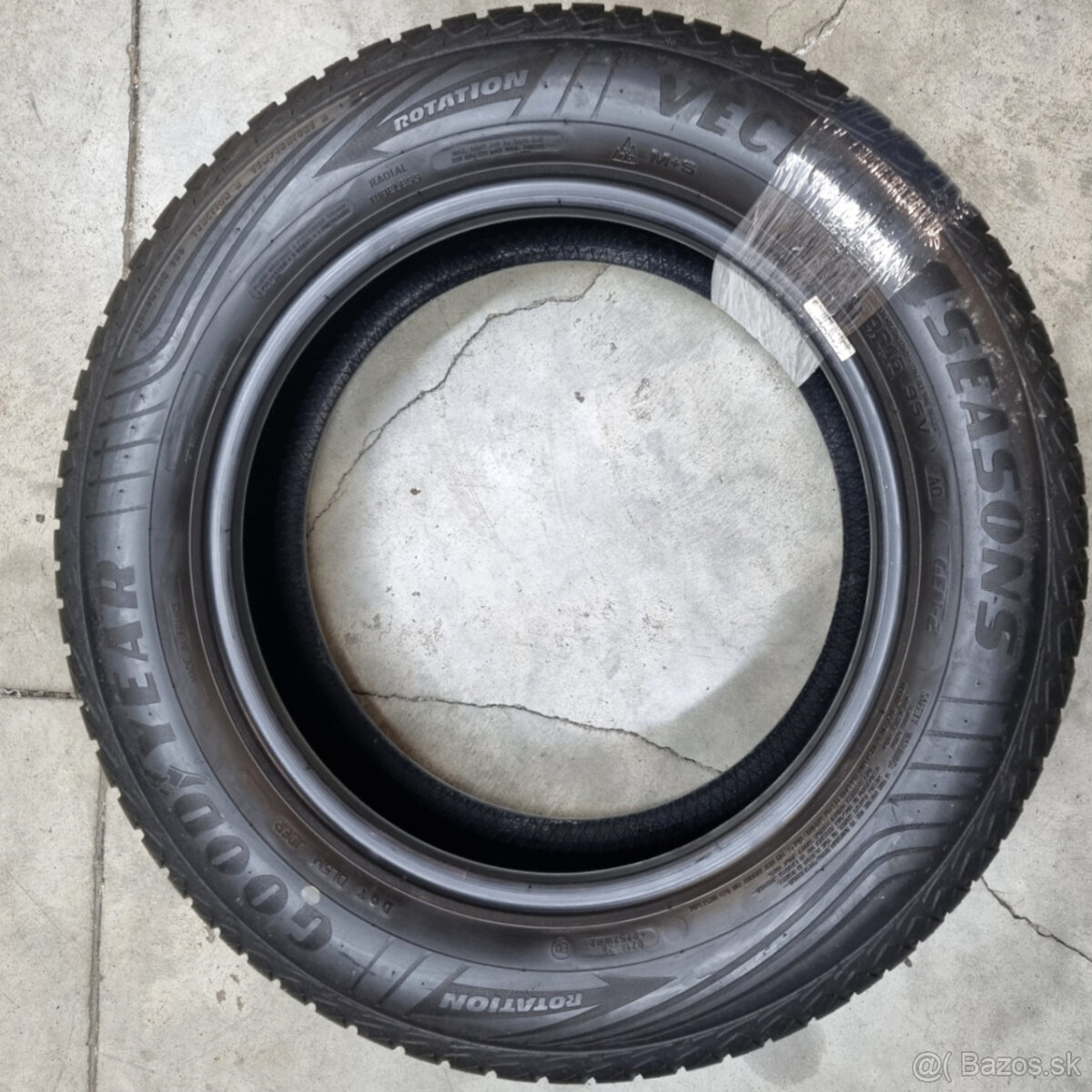 Zimné pneumatiky 215/60 R16 GOODYEAR - 4