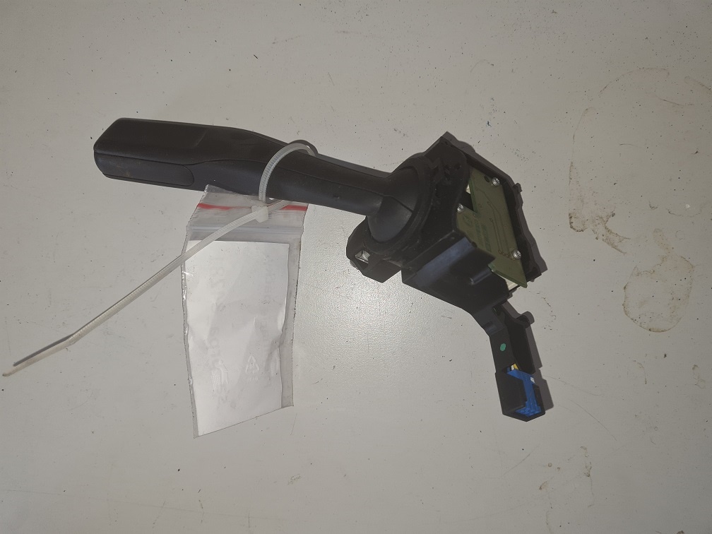 Prepínacia páčka VW Caddy - 4