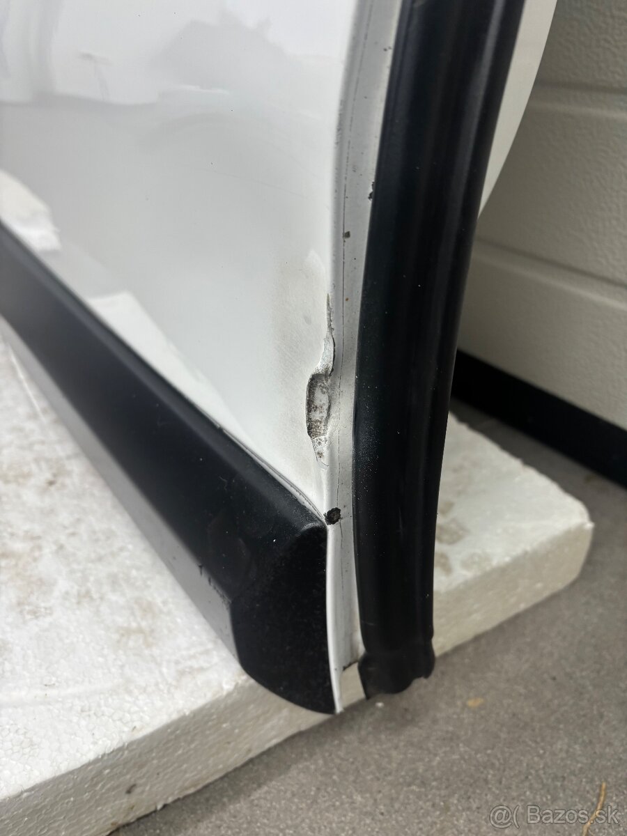 Predám dvere posuvné Peugeot Expert - 4