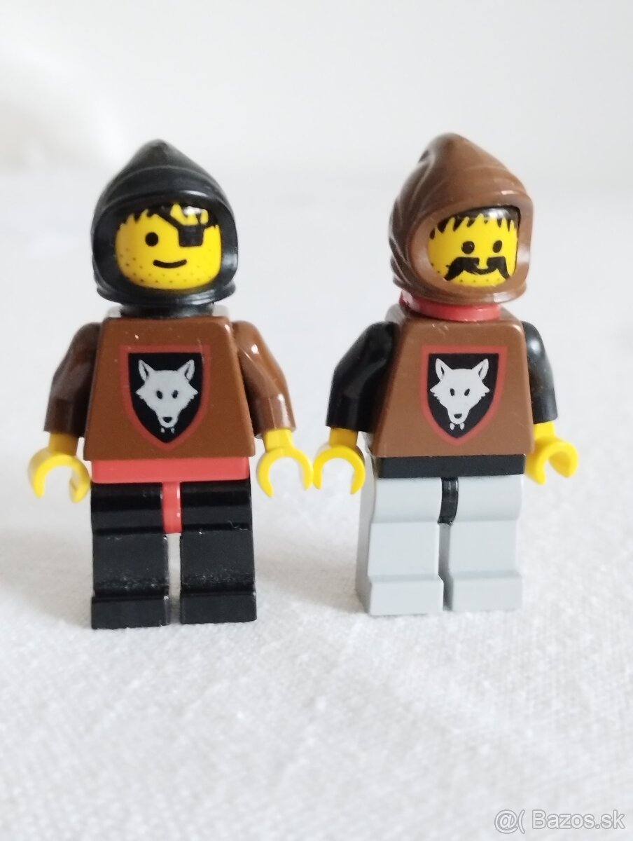 LEGO Castle 6038 Wolfpack Renegades - 4