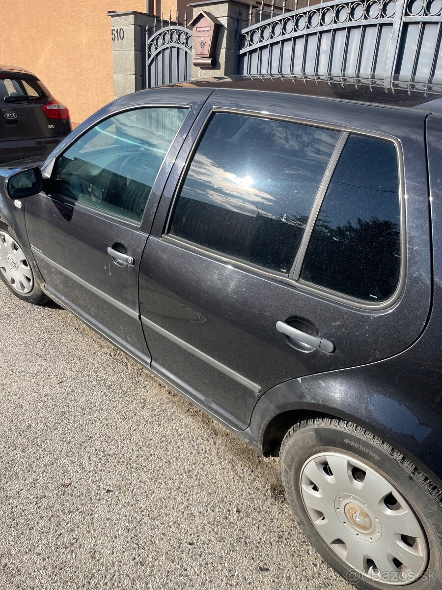 Volkswagen golf 1.4 benzín - 4