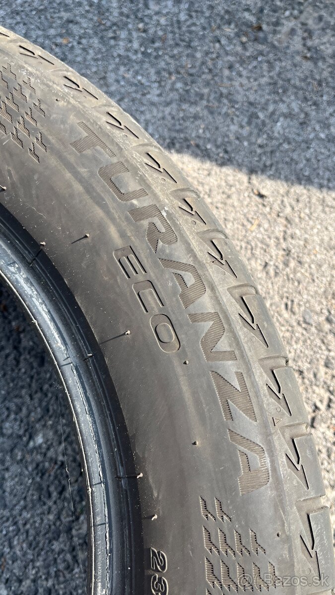 Letné pneu 235/55 r18 - 4