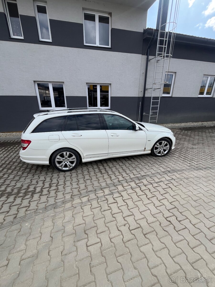 Mercedes C220 kombi - 4