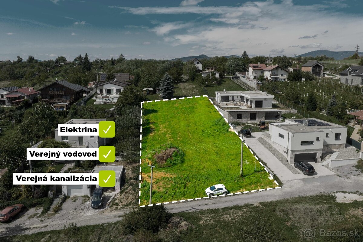 PREDAJ - STAVEBNÝ POZEMOK - ZLATÉ MORAVCE - 4