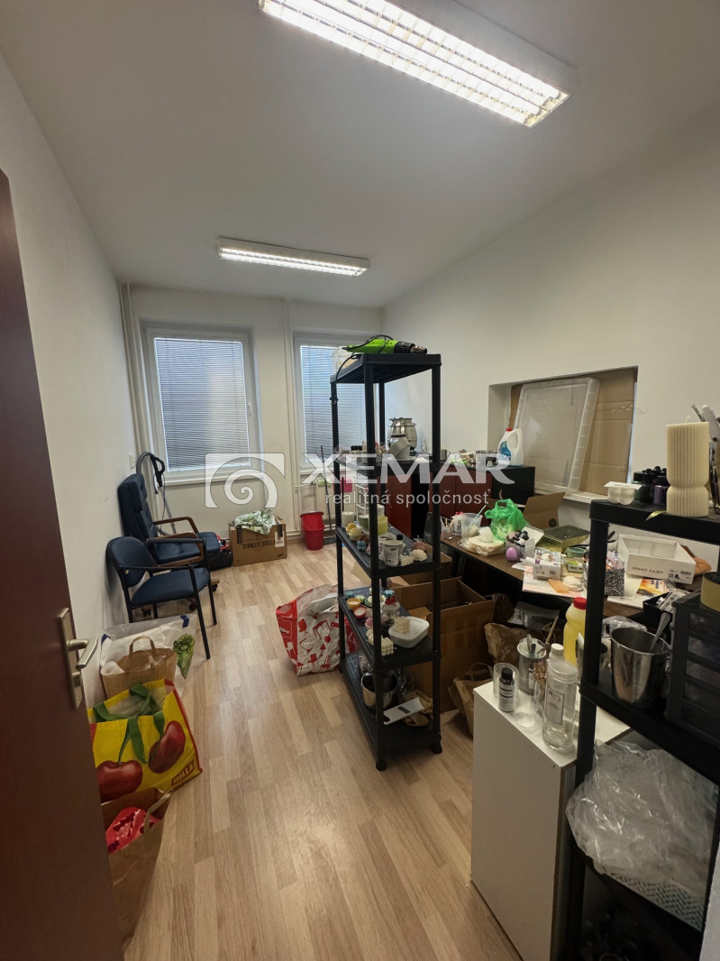 PRENÁJOM Kancelársky priestor centrum Banská Bystrica - 4