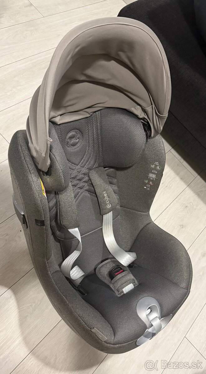 CYBEX Sirona T i-Size a Cloud Z2 i-Size, black so zakladnou - 4