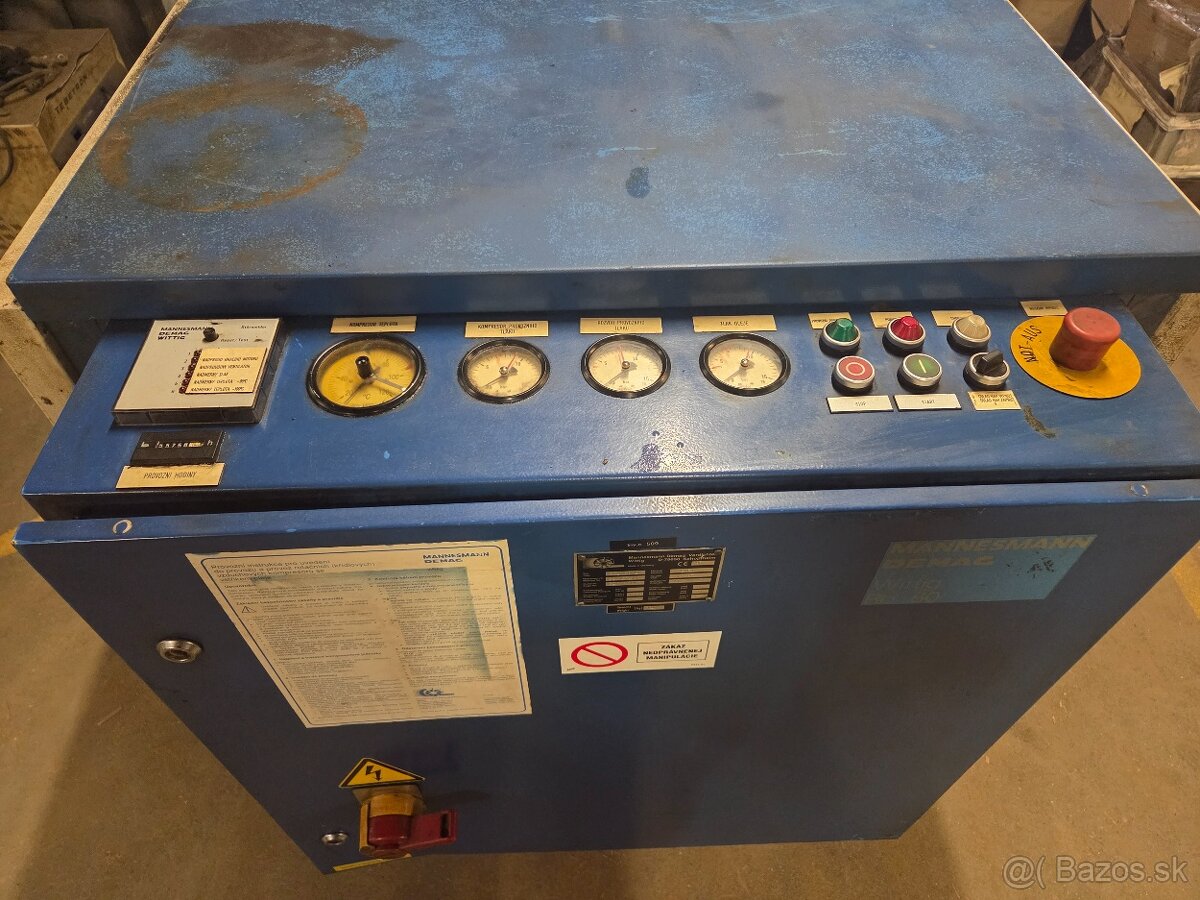 Skrutkovy kompresor Mannesmann Demag - 4