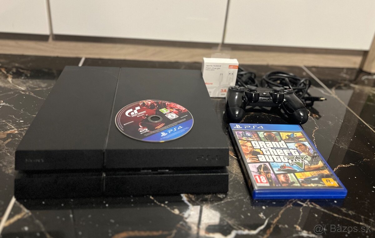 Predám PlayStation 4 (PS4) vo výbornom / TOP stave, plne fun - 4