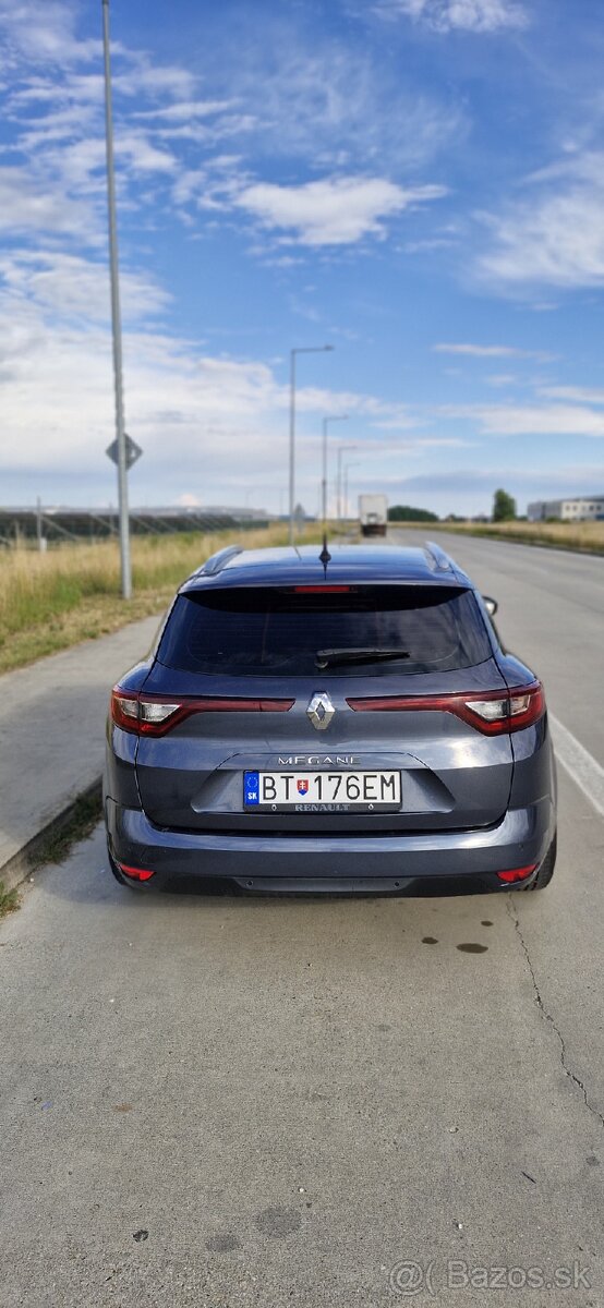 Renault Megane IV grandtour - 4