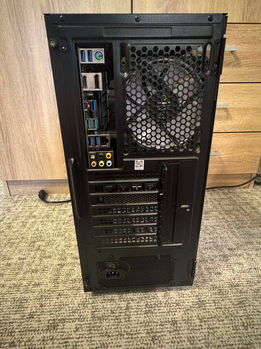 Herné PCčko Ryzen 5 3600/ RX 6650 XT/ 16GB/ 500gb NvMe - 4